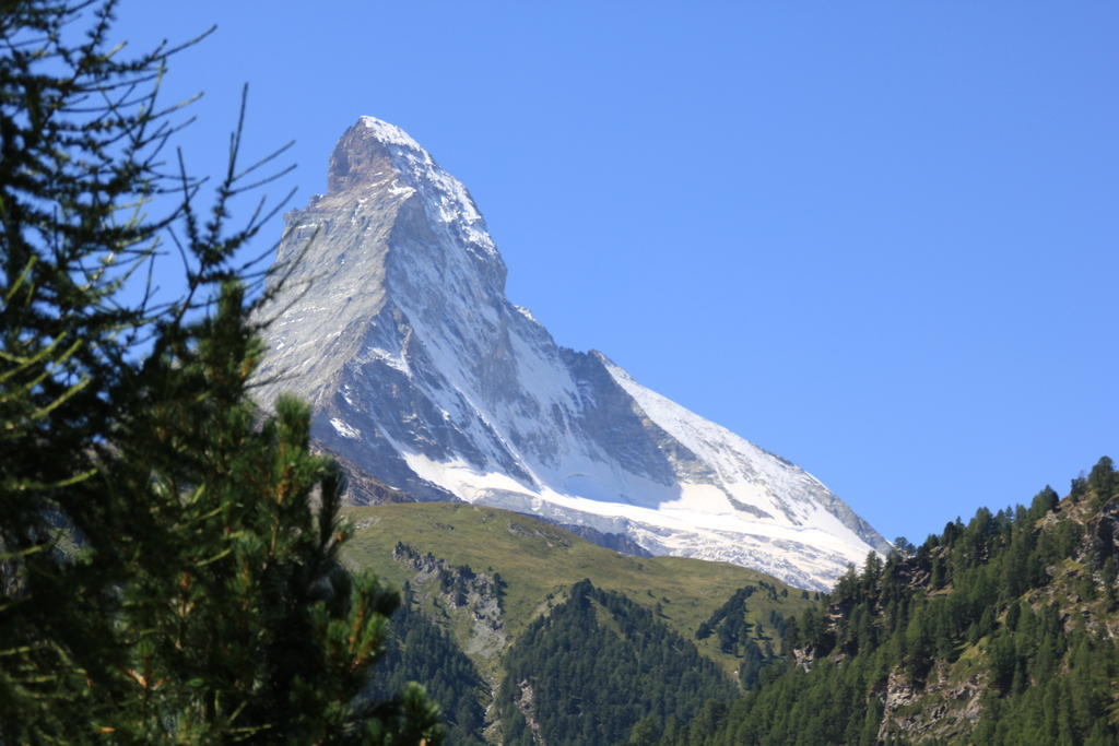Haus Pan Apartamento Zermatt Quarto foto