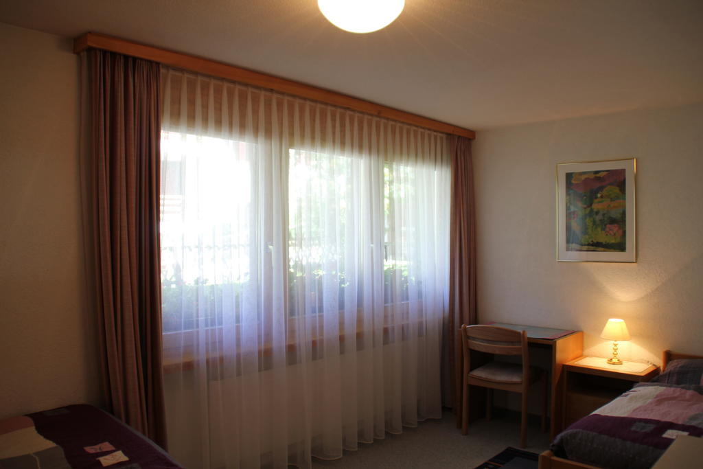 Haus Pan Apartamento Zermatt Quarto foto