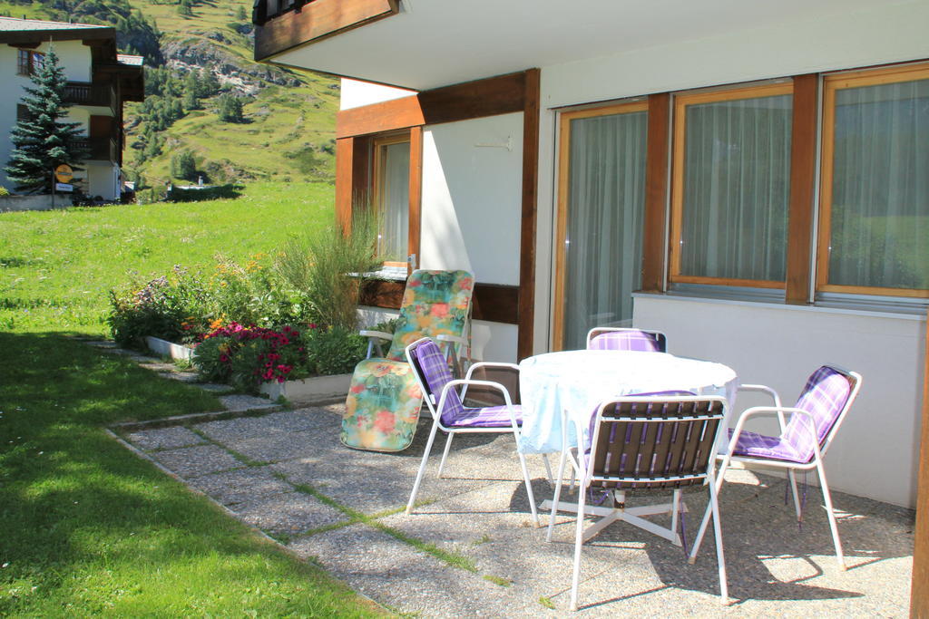 Haus Pan Apartamento Zermatt Quarto foto